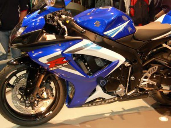 R&G Racing Crash Protectors - Classic Style for Suzuki GSX-R600/GSX-R750 '06-10 R&G Racing Crash Protectors - Classic Style for Suzuki GSX-R600/GSX-R750 '06-10